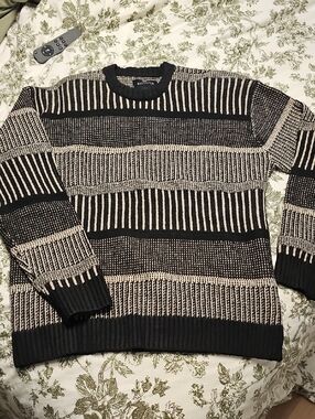 Men's Black & Cream Patterned Crewneck Sweater